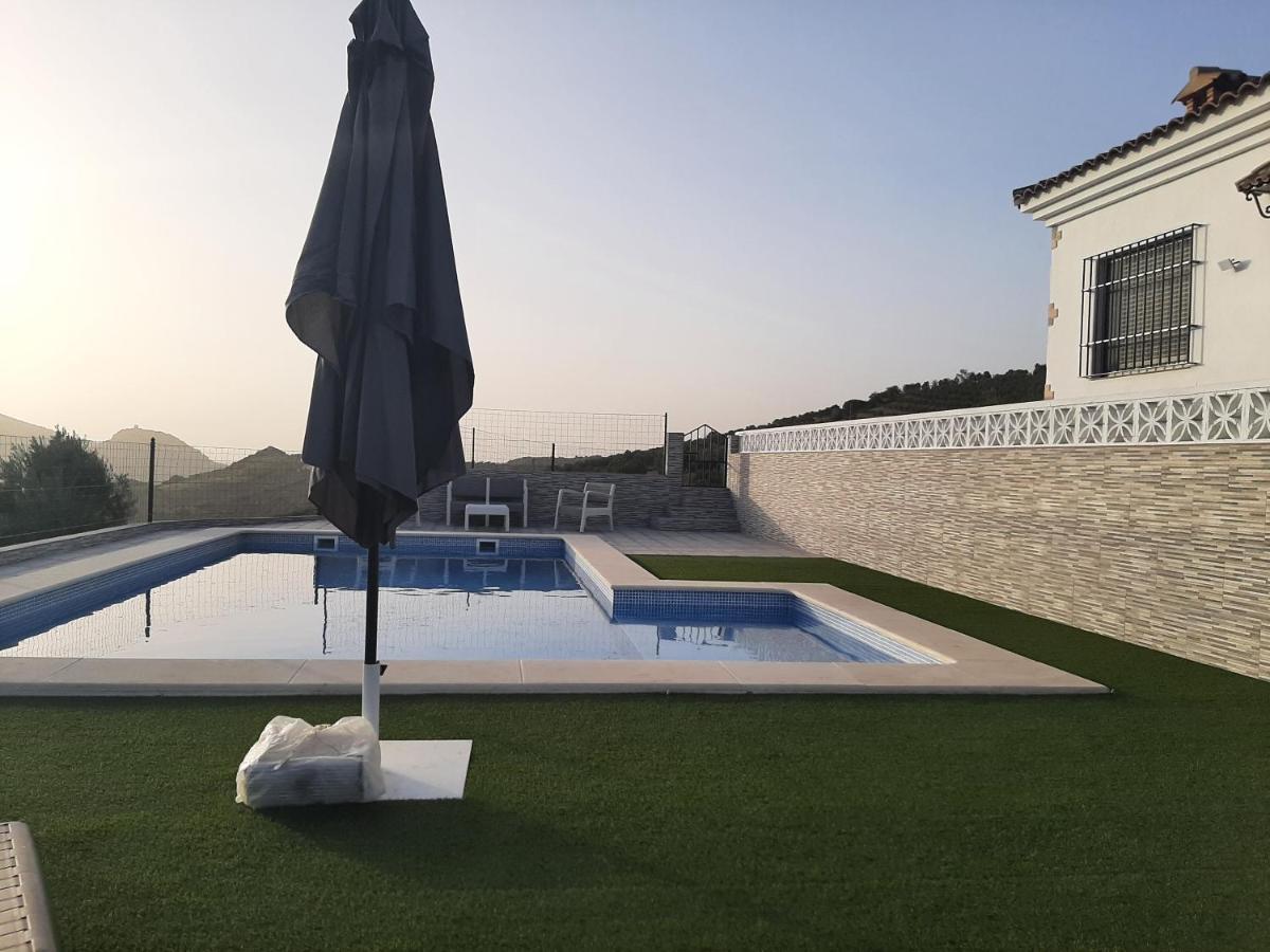 Vivienda Rural Villa Madrid Alcazar El Gastor Exterior foto